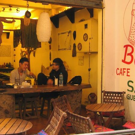 Bona Cafe Restaurant & Sala Guest House Varanasi Eksteriør billede